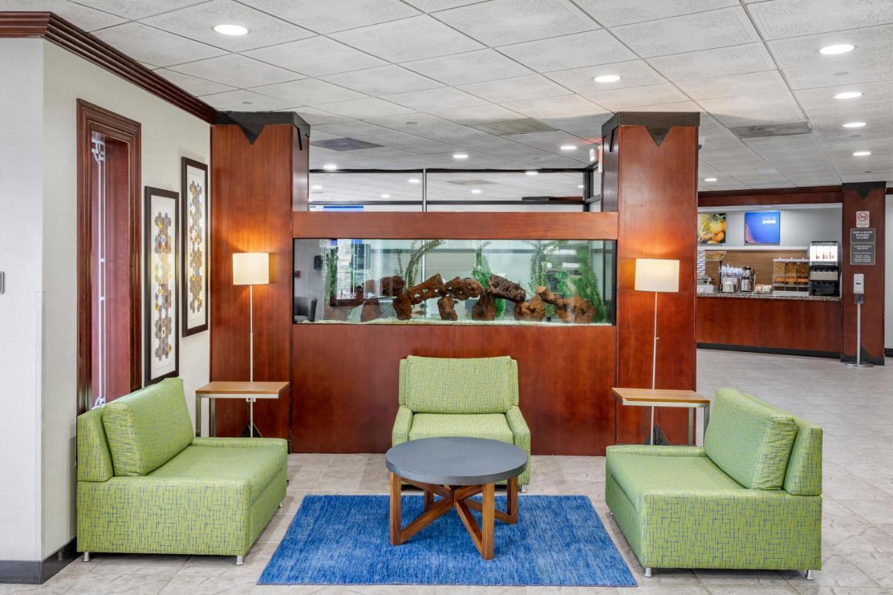 Comfort Inn Paramus - Hackensack Bagian luar foto